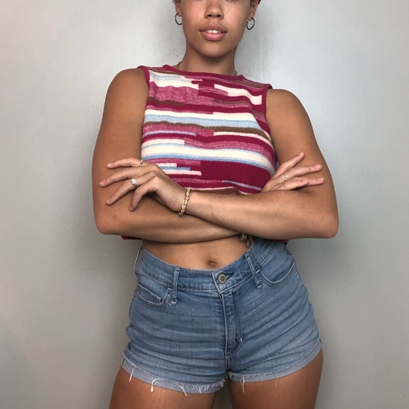 cropped sweater tank - Picture 3 of 4